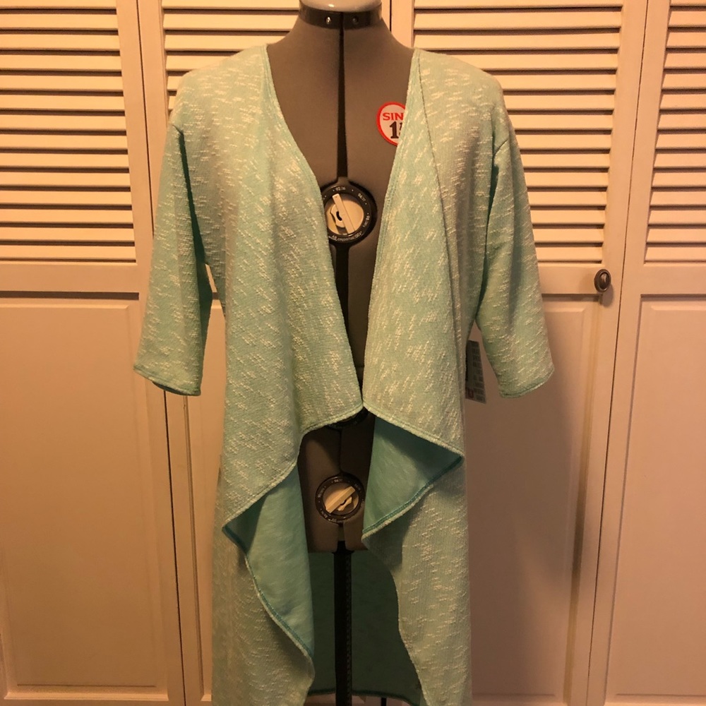 LuLaRoe Shirley